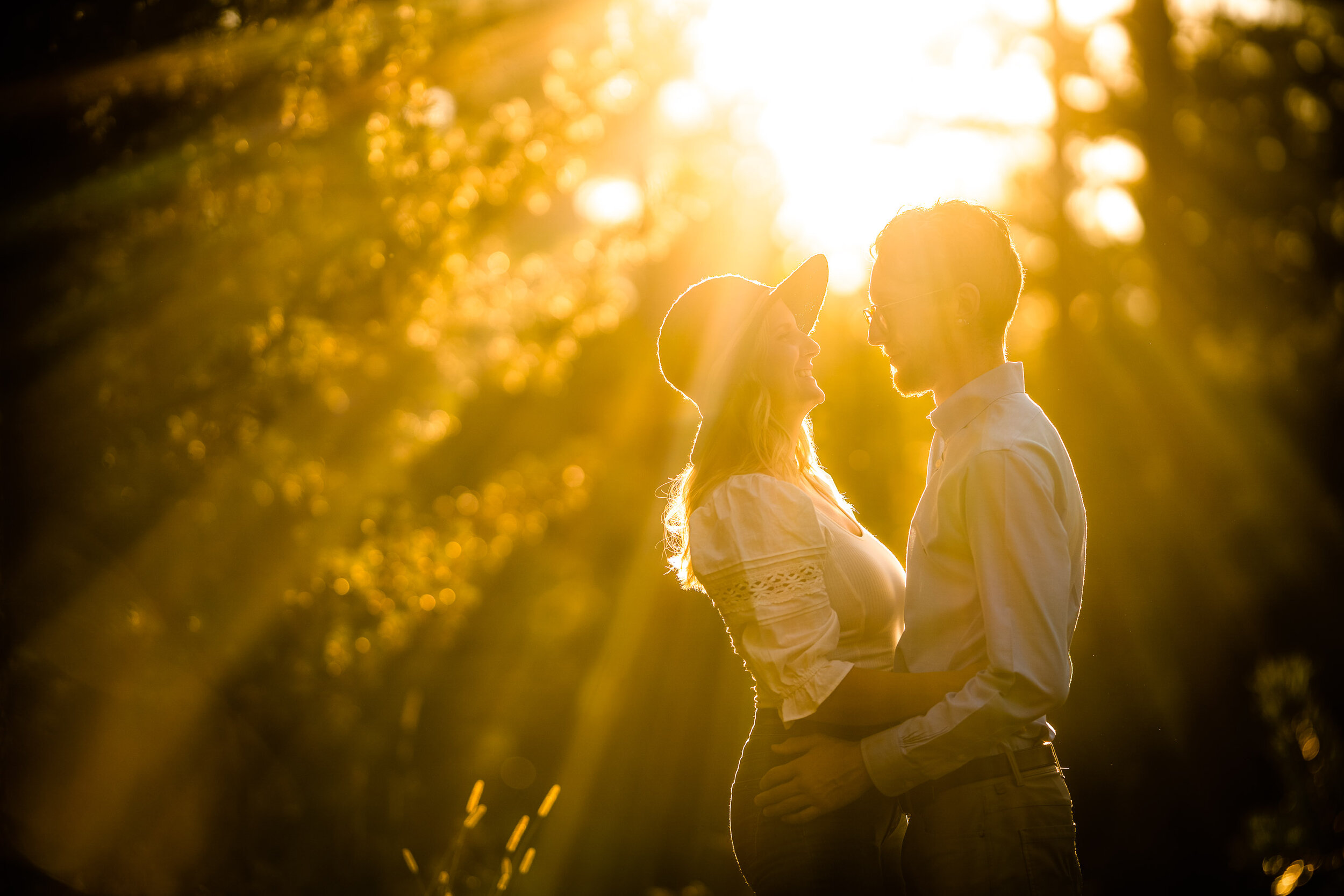 Engaged couple takes engagement photos during golden hour in the fall at Meyer Ranch Park, Colorado, Engagement Session, Engagement Photos, Engagement Photos Inspiration, Engagement Photography, Engagement Photographer, Meyer Ranch Park, Morrison Engagement Photos, Morrison engagement photos, Morrison engagement photographer, Colorado engagement photos, Colorado engagement photography, Colorado engagement photographer, Colorado engagement inspiration