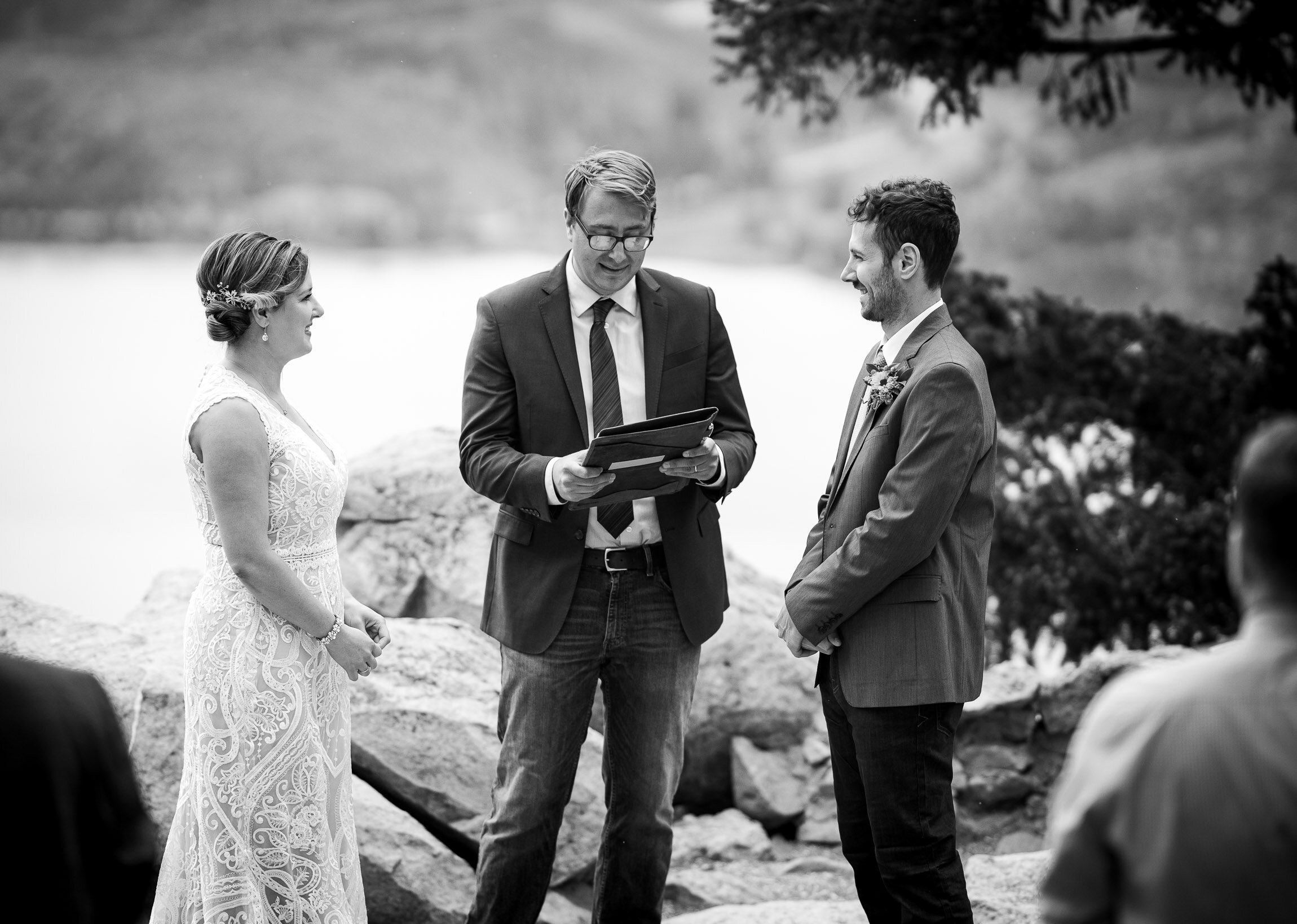 Sapphire Point Overlook, Sapphire Point Wedding, wedding photography, wedding photographer, wedding inspiration, wedding photo inspiration, Sapphire Point elopement, Sapphire Point wedding photos, Sapphire Point wedding photography, Sapphire Point elopement photographer, Summit County elopement inspiration, Mountain wedding, Mountain wedding photos, Colorado wedding photography, Colorado wedding photographer, Colorado wedding inspiration