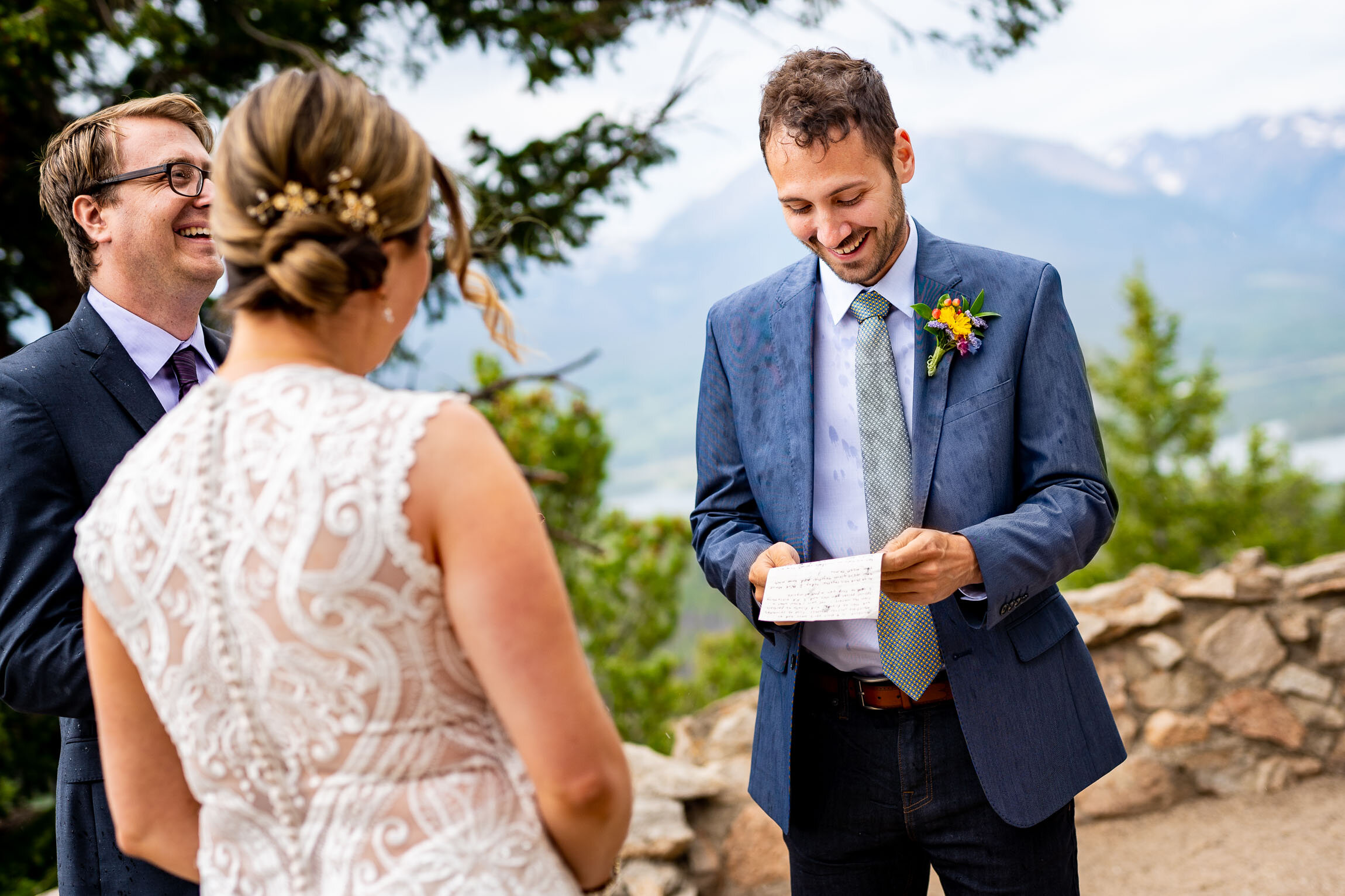 Sapphire Point Overlook, Sapphire Point Wedding, wedding photography, wedding photographer, wedding inspiration, wedding photo inspiration, Sapphire Point elopement, Sapphire Point wedding photos, Sapphire Point wedding photography, Sapphire Point elopement photographer, Summit County elopement inspiration, Mountain wedding, Mountain wedding photos, Colorado wedding photography, Colorado wedding photographer, Colorado wedding inspiration